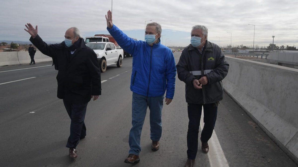Juan Schiaretti en Av. Circunvalación