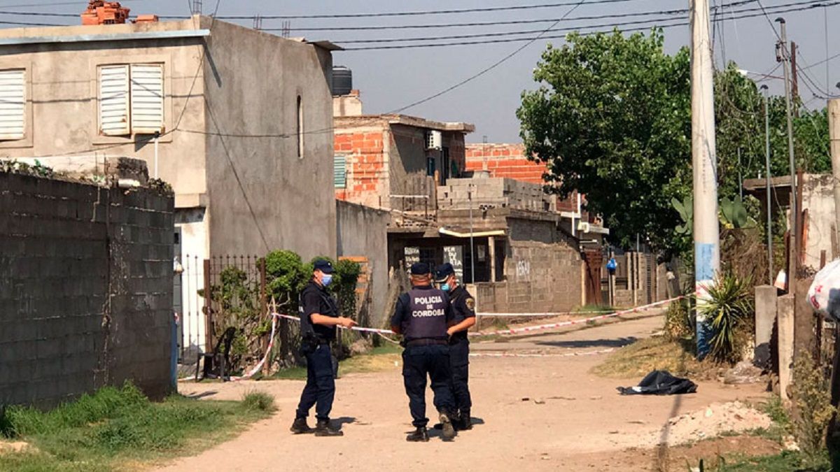 Asesinato en Barrio Marqués Anexo