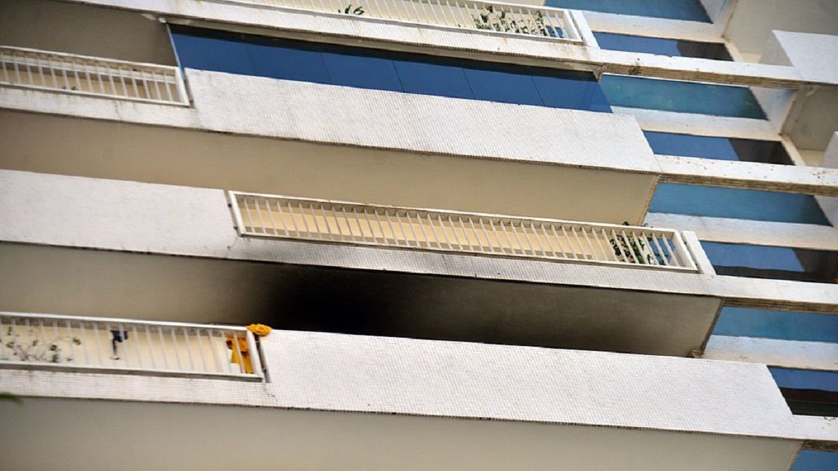 Incendio en 27 de Abril y Vélez Sarsfield