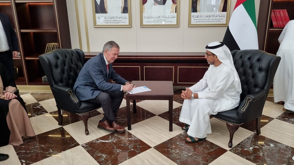 Juan Schiaretti en Abu Dhabi