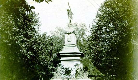 Fuente original del Parque Las Heras