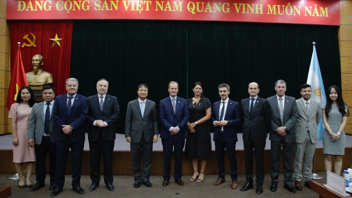 Misión Comercial e Institucional de la Región Centro a Vietnam