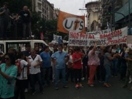 Marcha de trabajadores de la salud en Córdoba