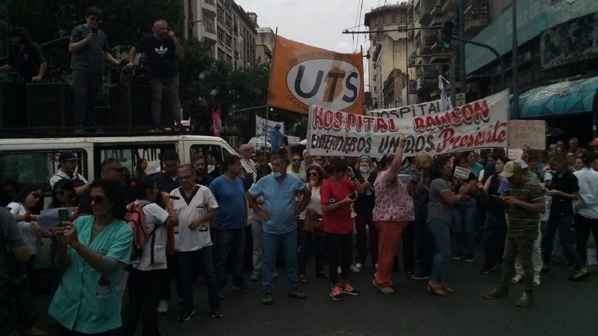 Marcha de trabajadores de la salud en Córdoba