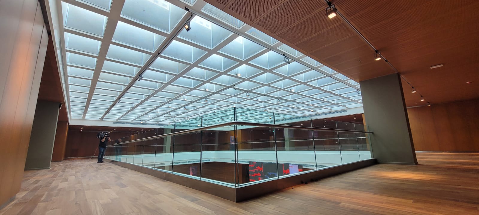 Museo Metropolitano de Arte Urbano, Plaza España