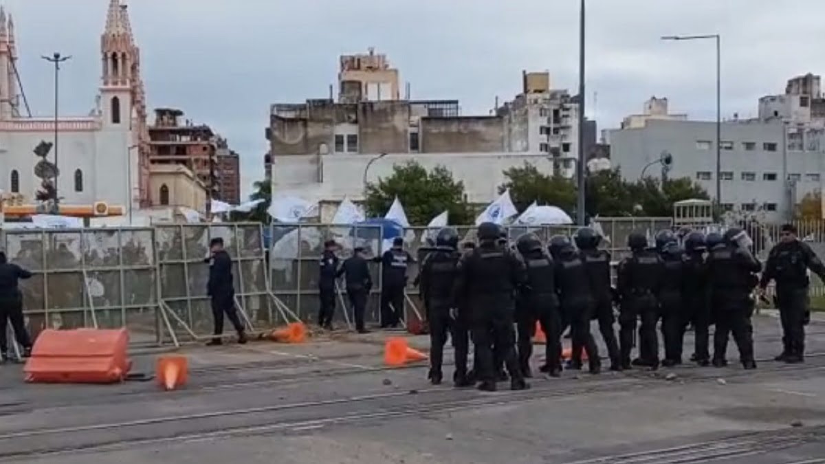 Protesta del SEP en el Centro Cívico