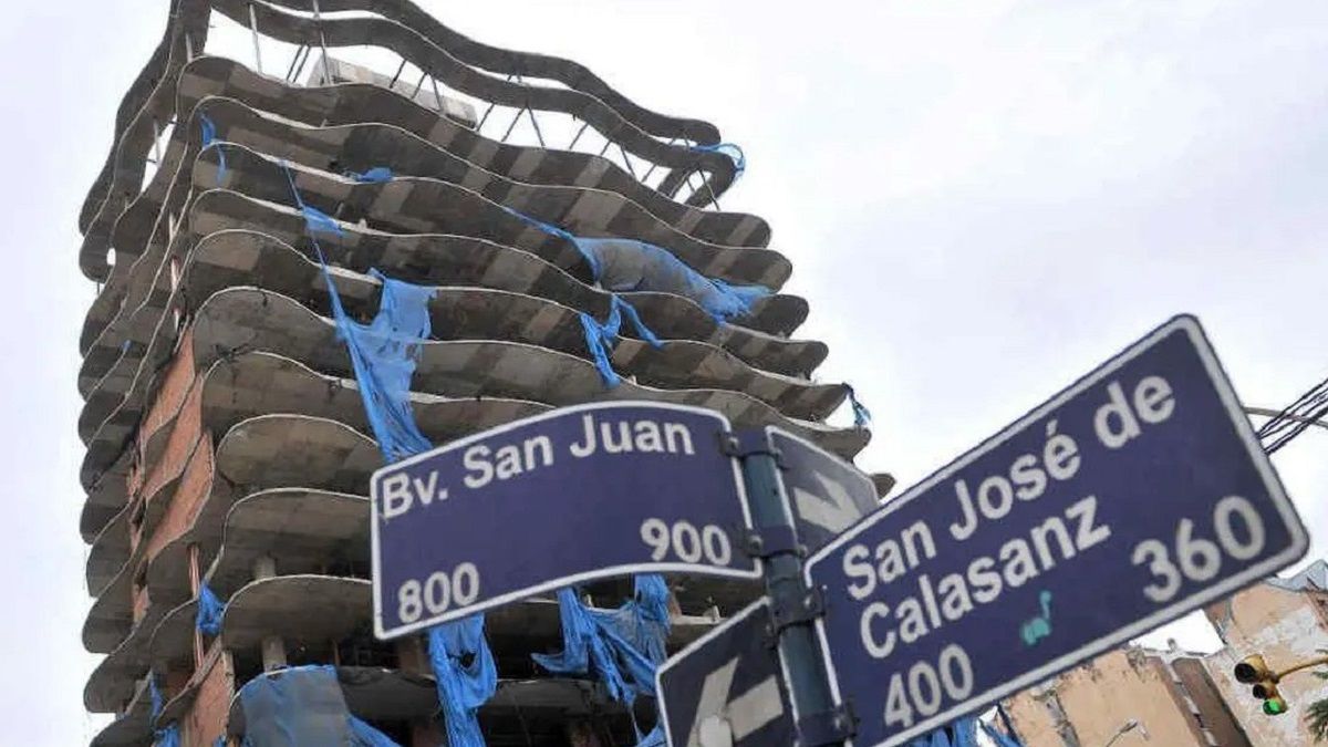 Edificio Megaron Live!