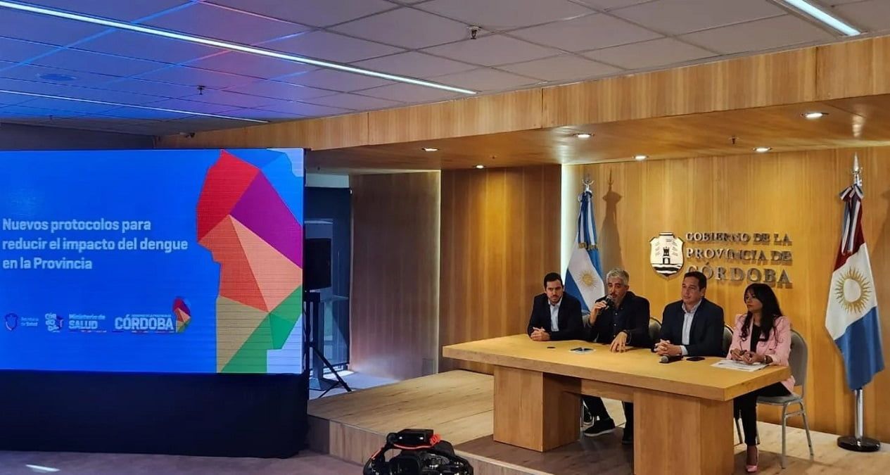 Anuncio de puesta en marcha del nuevo protocolo de tratamiento de casos de dengue