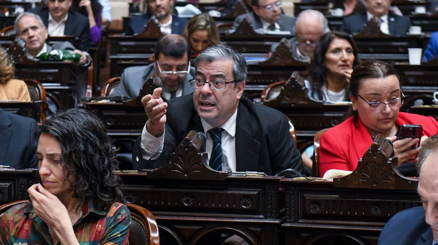 Acuerdo Económico: La oposición insiste en que debe pasar por el Congreso