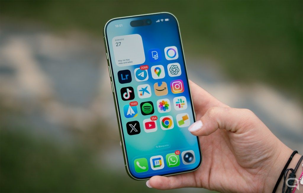 iPhone 17