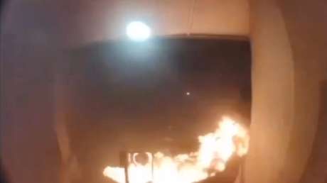 VIDEO: Momento exacto en que desconocidos incendian una mezquita en el Reino Unido