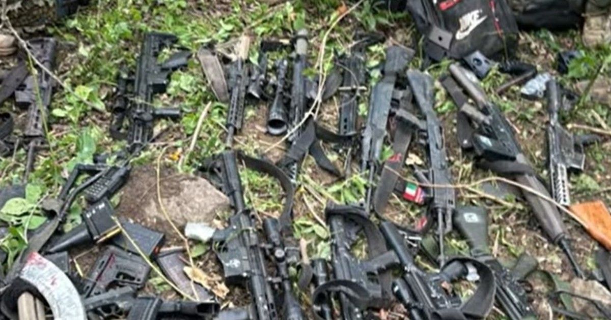 Guerra en las favelas de Río de Janeiro: hallaron un fusil FAL de las Fuerzas Armadas argentinas en el arsenal del Comando Vermelho