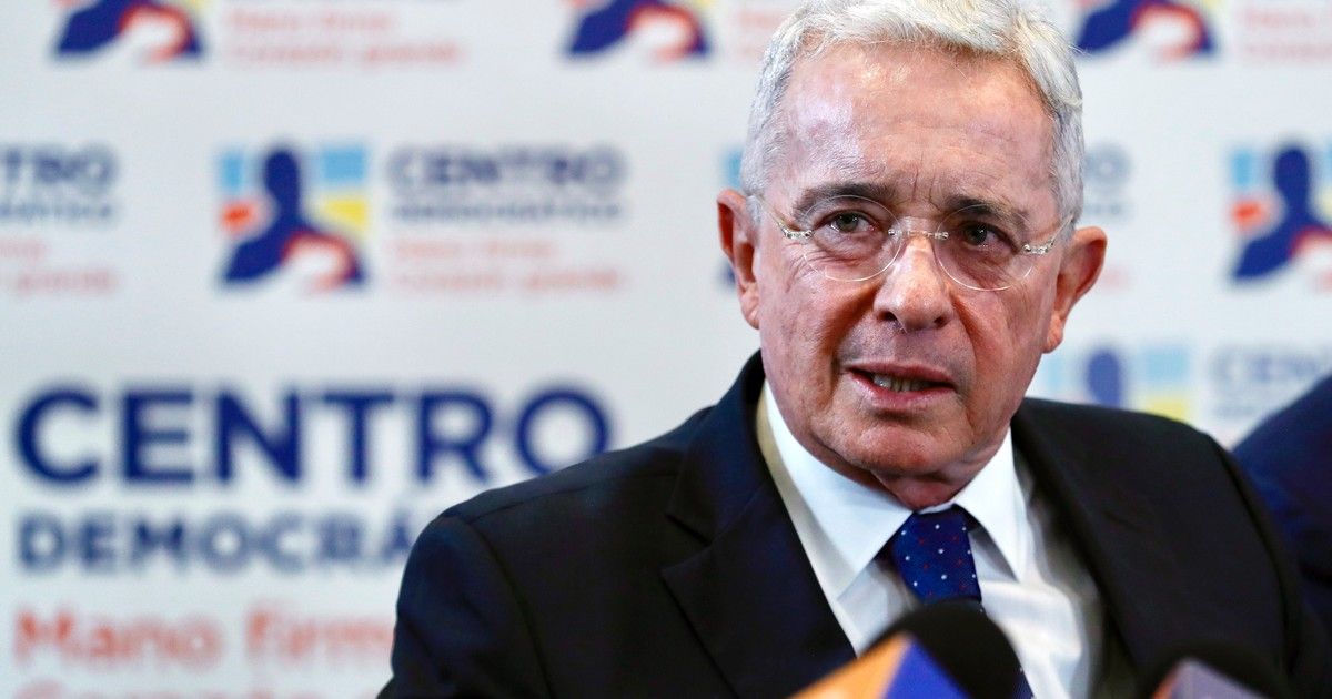 Alivio para el ex presidente de Colombia Álvaro Uribe: fue absuelto en un juicio por soborno