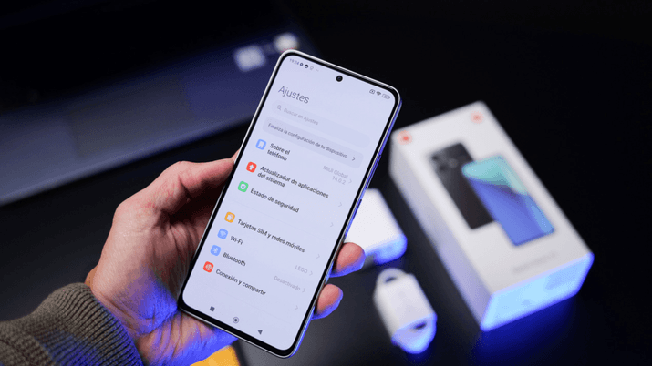 Una imagen del Xiaomi Redmi Note 13 con la opción de Protección Avanzada en Android 16
