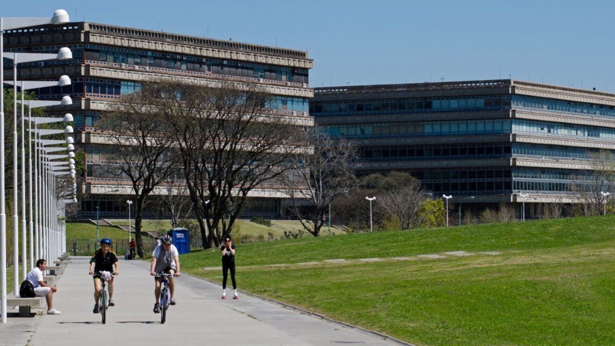 La UBA recurre a la Justicia para exigir la aplicación plena de la Ley de Financiamiento Universitario