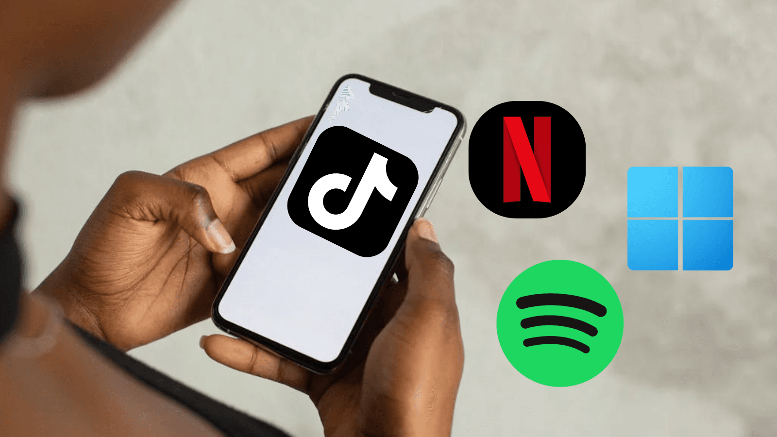 ejemplos de vídeos fraudulentos de activaciones falsas de Spotify y de Windows