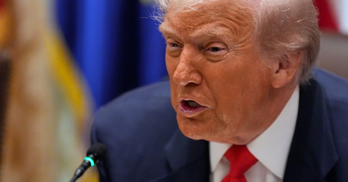 Donald Trump anunció que Estados Unidos hundió otro barco con seis "narcoterroristas" en el Caribe, cerca de Venezuela