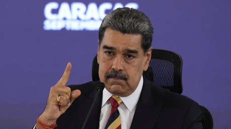 Maduro llama a los pueblos a rebelarse "contra el imperialismo y su intento de traer una guerra"