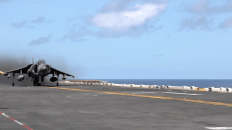 VIDEO: Aviones de combate de EE.UU. practican ejercicios de tiro real en el Caribe