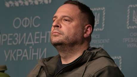 El comentario sarcástico de enviado del Kremlin sobre la renuncia de la 'mano derecha' de Zelenski