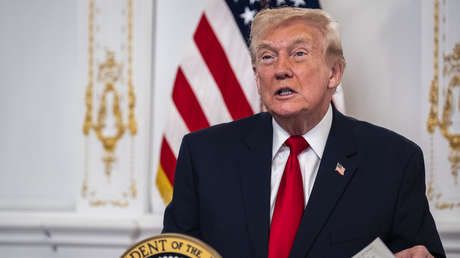 Trump: "El espacio aéreo sobre y alrededor de Venezuela está cerrado en su totalidad"