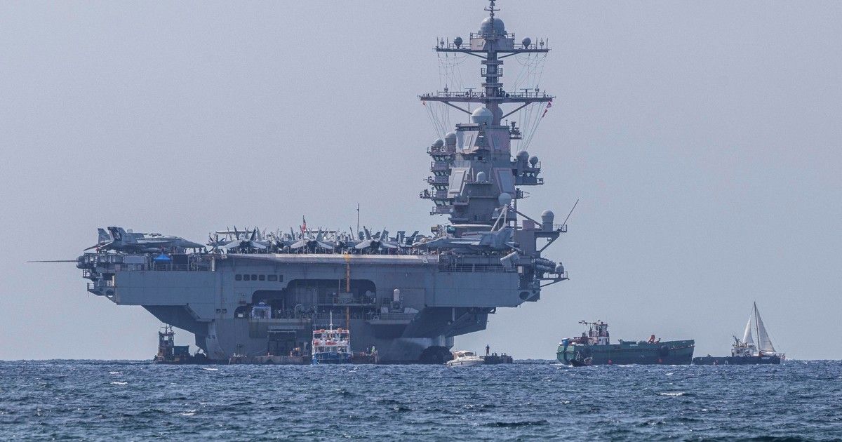 El portaaviones más grande del mundo llega a la región y se incorpora al operativo de Trump contra el narcotráfico: alerta en Venezuela