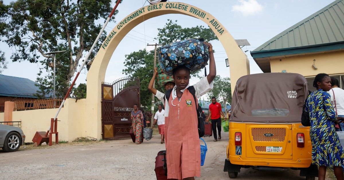 Secuestran a más de 300 estudiantes y maestros en una escuela católica de Nigeria: unos 50 lograron escapar