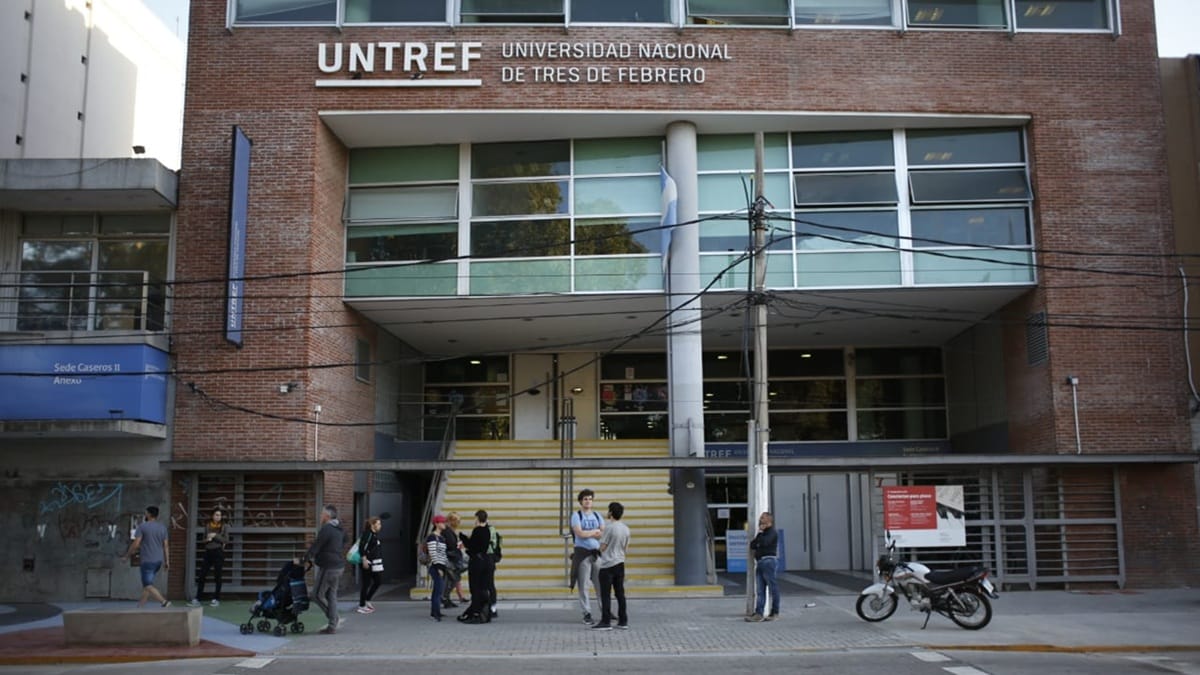 Universidad Nacional de Tres de Febrero