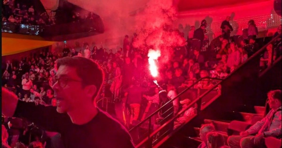 Batalla campal, bengalas y detenidos durante el concierto de la Orquesta Filarmónica de Israel en París