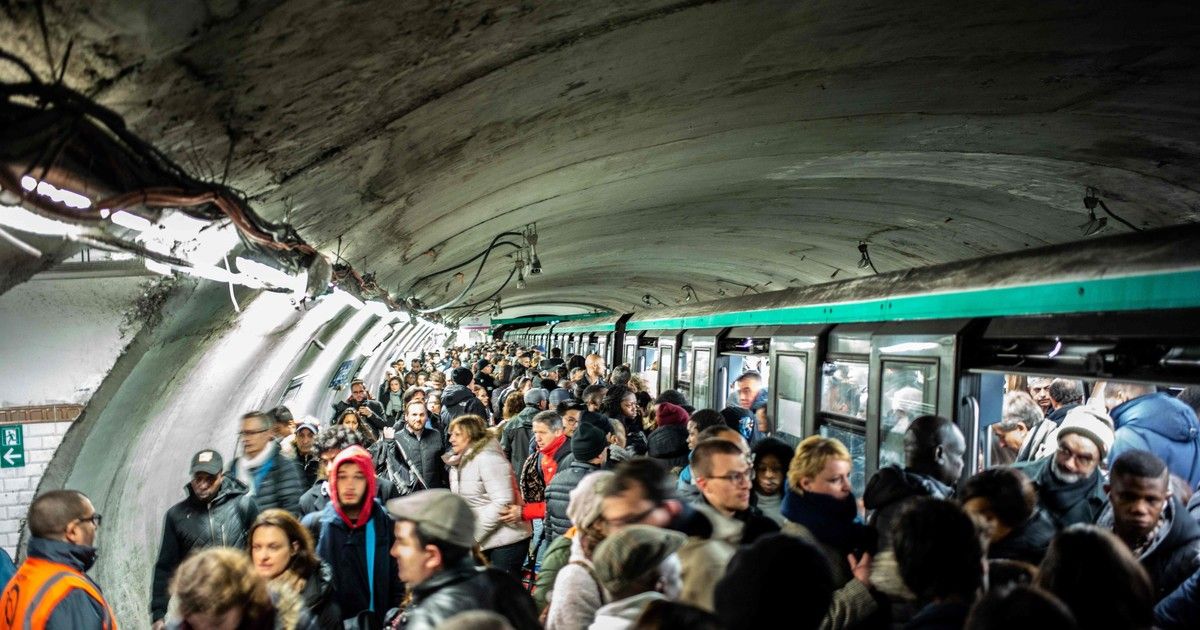 ¿Vagones exclusivos para mujeres en París?: estalla un debate entre protección o separatismo en el transporte público francés
