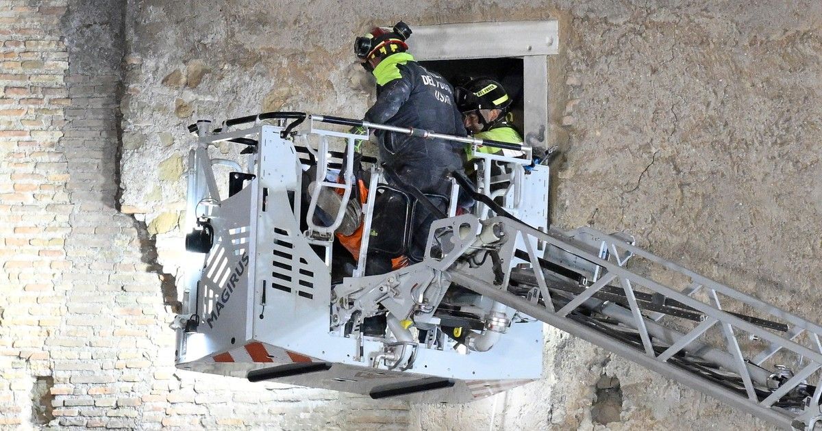 Derrumbe en Roma: 11 horas entre los escombros de una torre medieval y el peor final
