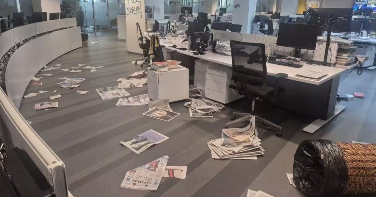 Activistas pro Palestina asaltaron y destrozaron la redacción de un diario en Italia