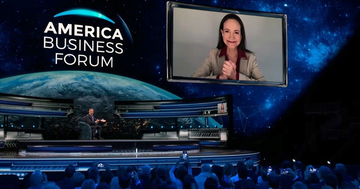 María Corina Machado y un gesto a Estados Unidos: "Maduro empezó esta guerra; Trump la está terminando"