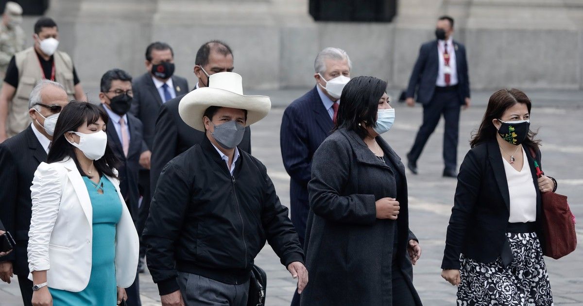 Perú rompe relaciones diplomáticas con México por el asilo a la ex primera ministra de Castillo