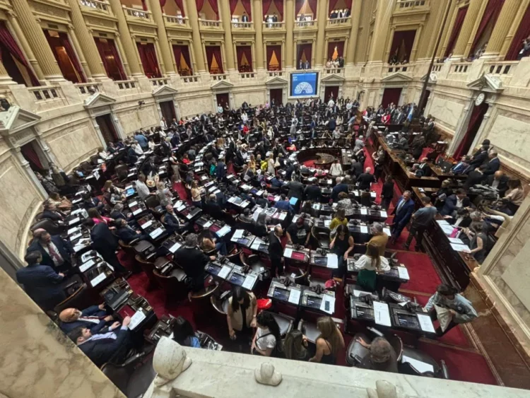 Sesión de la Cámara de Diputados sobre el Presupuesto 2026