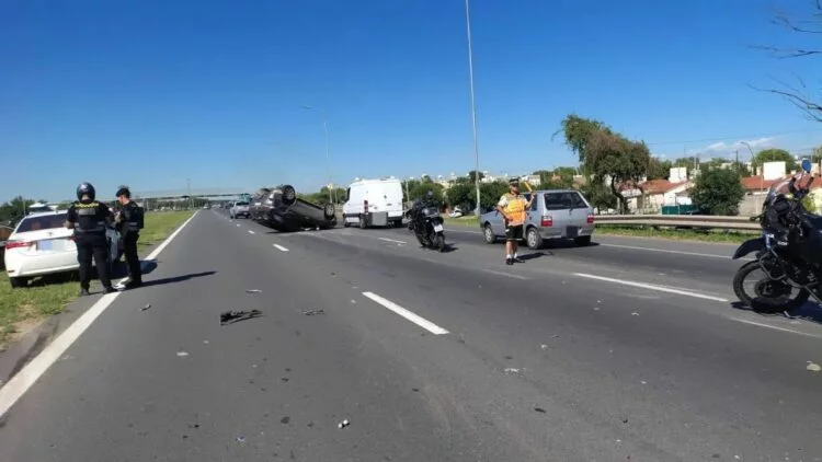 Vehículos siniestrados en la avenida Circunvalación