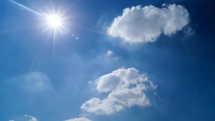 Imagen de un cielo soleado en Córdoba