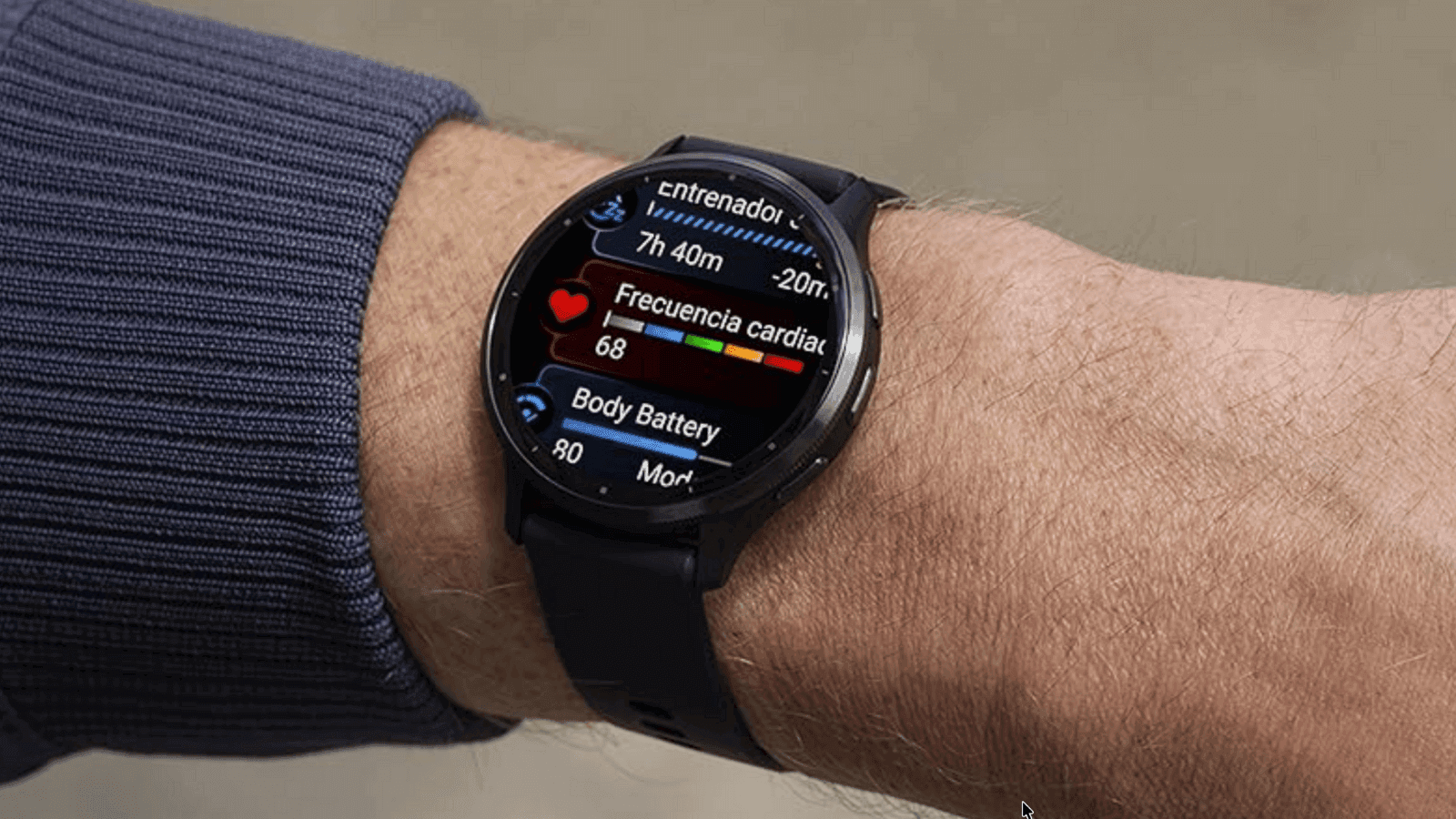 Una persona con el Garmin Venu 3 / Fuente: Garmin