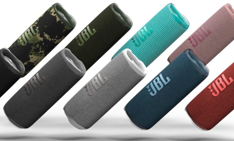 Imagen del altavoz JBL Flip 6 en diferentes colores
