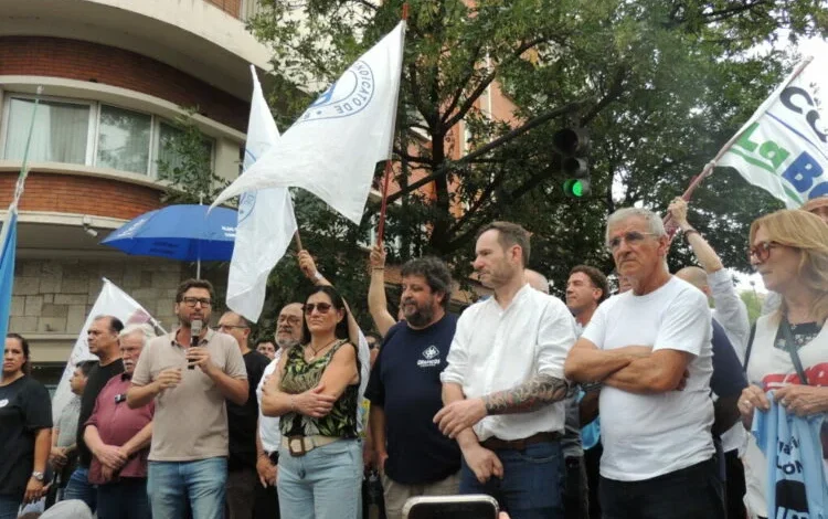 Movilización de estatales cordobeses contra la reforma previsional