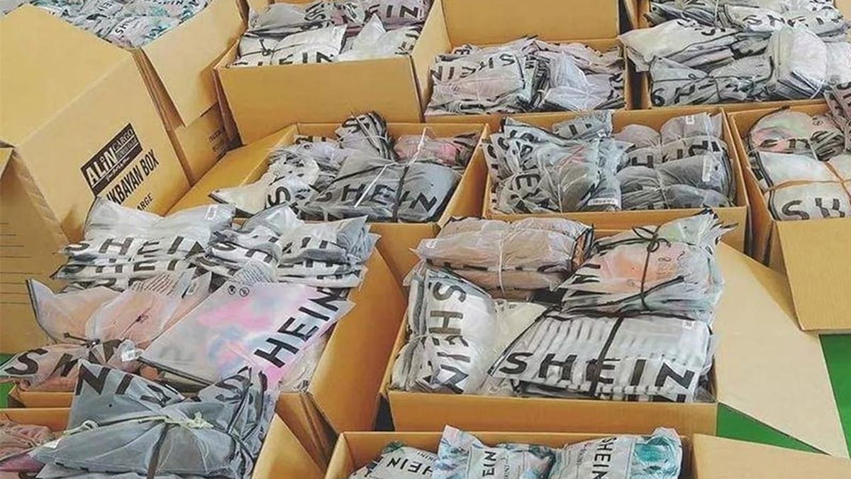 fardos de ropa de Shein