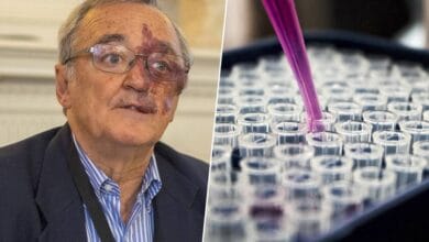 Investigadores del CNIO trabajando en el laboratorio