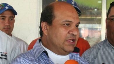 Periodistas liberados en Venezuela abrazan a sus seres queridos