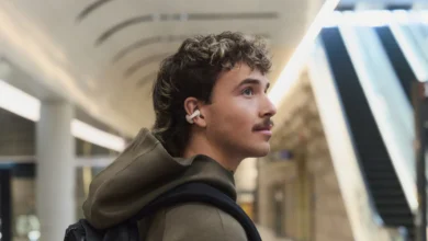 Imagen de los nuevos auriculares LinkBuds Clip de Sony en diferentes colores