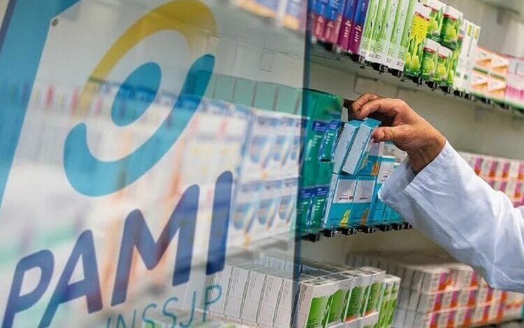 Imágenes de medicamentos y farmacias en Córdoba