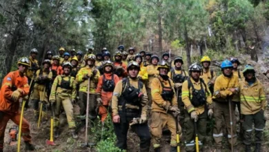 Bomberos cordobeses trabajando en Chubut
