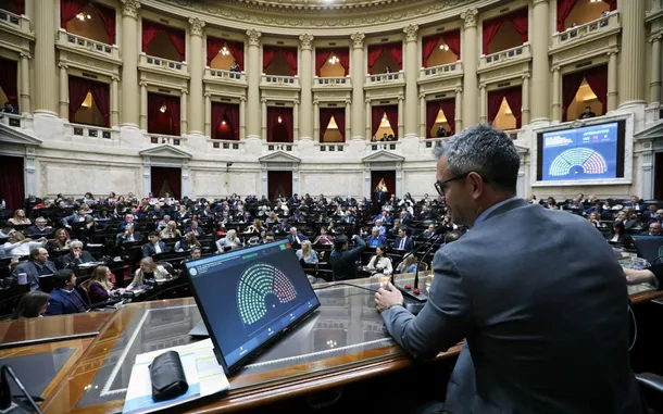 El presidente Javier Milei durante una sesión en el Congreso