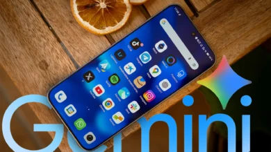 Imagen de Gemini en acción, controlando un móvil