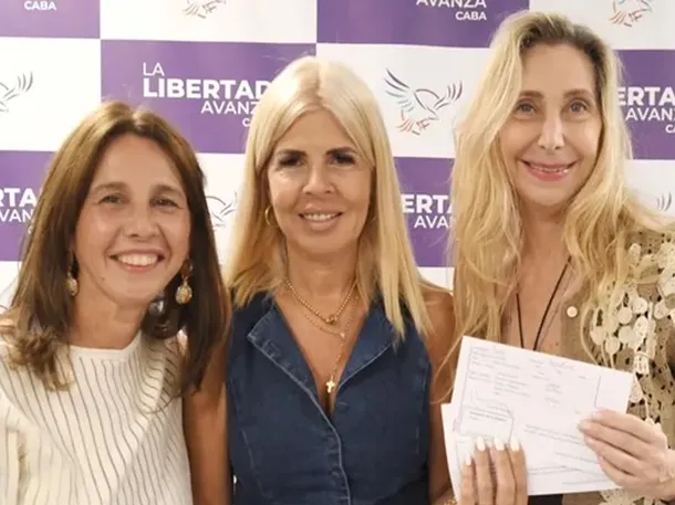 Pilar Ramírez, Sandra Rey y Karina Milei en la Legislatura porteña