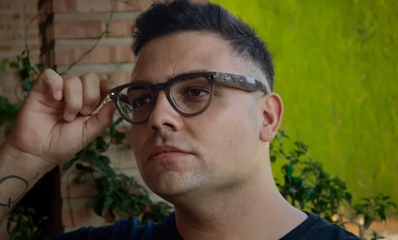 Gafas inteligentes de Ray-Ban con reconocimiento facial
